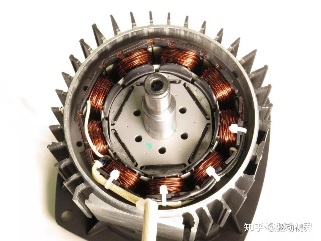 由他们集成为成套设备后交付最终用户